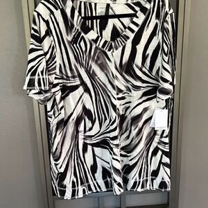 NWT Westbound woman black and white print cotton Modell short sleeve top tunic s